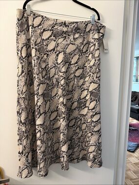 Bar III Beige and Black Snake-Print A-Line Midi Skirt